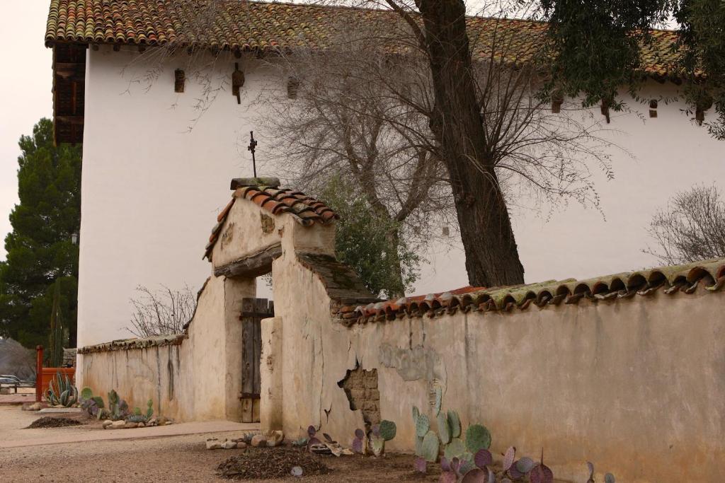 Western States Inn - San Miguel מראה חיצוני תמונה